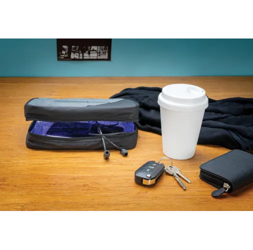 Estuche esterilizador portátil UV-C con batería integrada