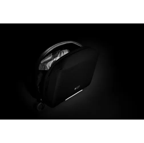 Bolsa tecnológica Swiss Peak AWARE™ sin PVC