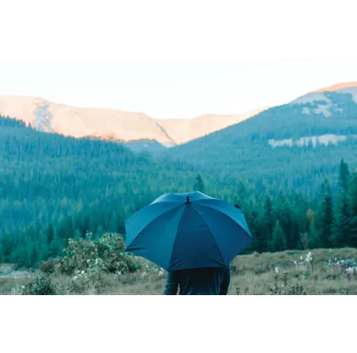 Paraguas de aluminio de 25” ultraligero Swiss Peak Aware™