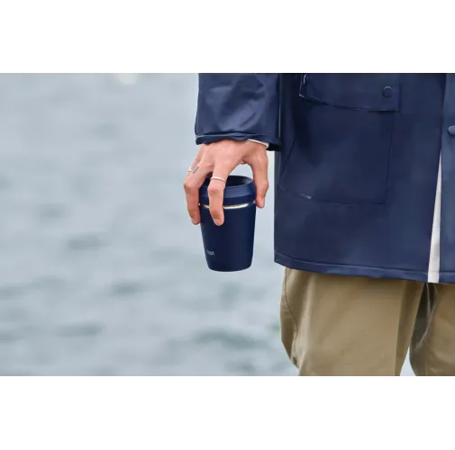 Taza Topl To Go de acero reciclado con tapa patentada 360