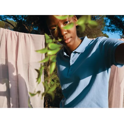Polo IQONIQ Yosemite piqué algodón reciclado de mujer