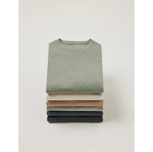 Camiseta IQONIQ Manuel algodón reciclado sin teñir