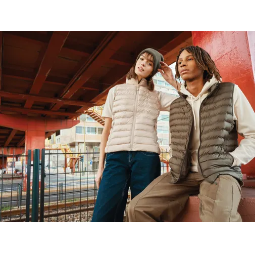 Camiseta IQONIQ Brett de algodón reciclado