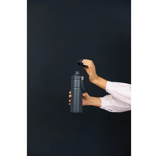 VINGA Botella Baltimore acero inoxidable RCS reciclada 600ml