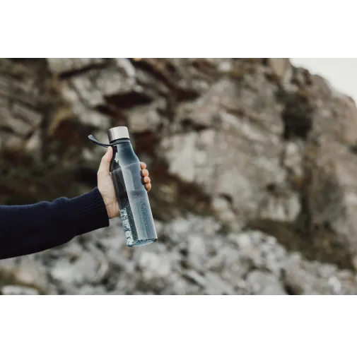 Botella de agua VINGA Lean RCS RPET 800 ml