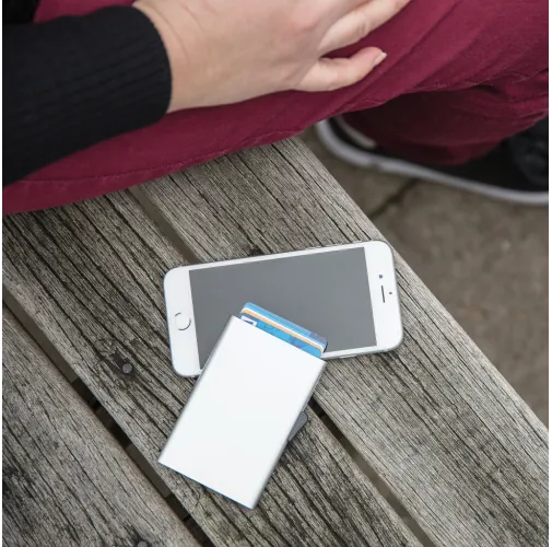 Tarjetero RFID C-Secure de aluminio